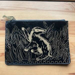 Danielle Nicole Harry Potter Badger Clutch
